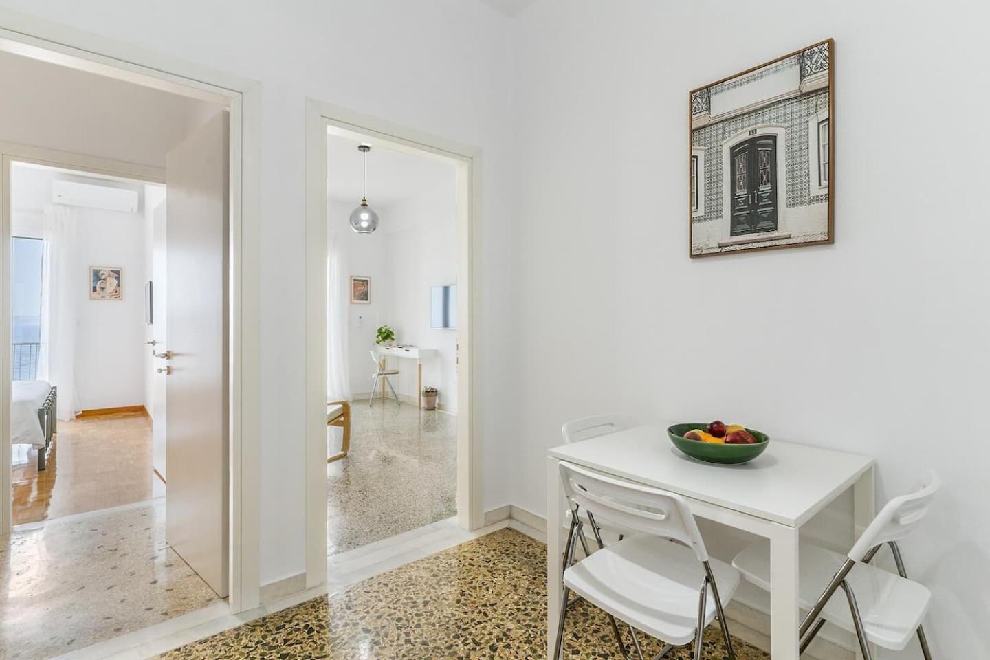 On The Port Apartment Rafina  Ngoại thất bức ảnh